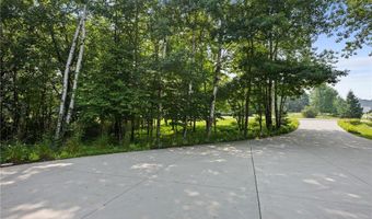 615 Woodsmen Dr NE, Alexandria, MN 56308