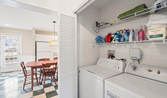 262 Evergreen Dr, Bayville, NJ 08721