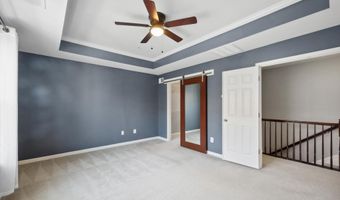 24682 CARIBOU Sq, Aldie, VA 20105