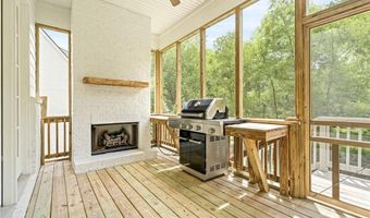 209 HICKORYWOODS Dr, Auburn, AL 36830