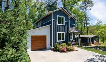 139 Linden St, Arden, NC 28704