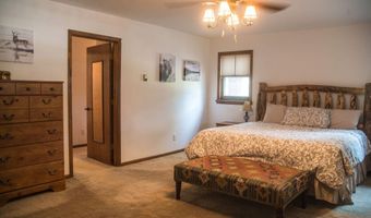 10 Woodlands Dr W, Angel Fire, NM 87710
