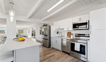 2012 Komo Mai Dr, Pearl City, HI 96782