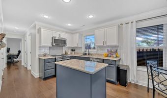 1020 Aspen Glen Dr, Alcoa, TN 37701