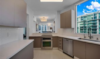 3030 NE 188th St 602, Aventura, FL 33180