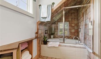 10 Hamilton Hl, Glocester, RI 02829