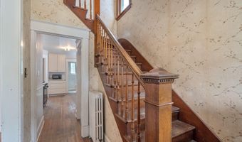 596 Morris St, Albany, NY 12208
