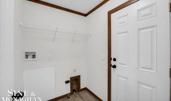 2060 Washington St, Algonac, MI 48001
