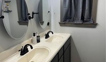 29000 CRAIG Dr, Albany, LA 70711