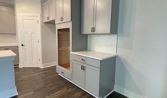 149 Silvercrest Dr, Acworth, GA 30101