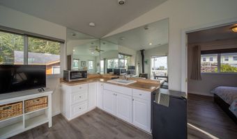 16281 CHAPMAN Ln, Brookings, OR 97415