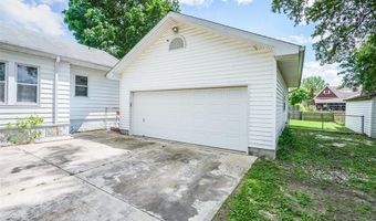 3425 Thomas Ave, Alton, IL 62002