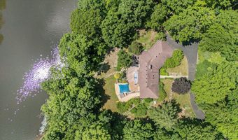 10011 E Rivershore Dr SE, Alto, MI 49302