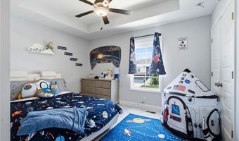 16029 Craig St, Basehor, KS 66007