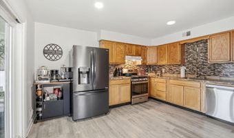 205 County Rd, Aberdeen, NJ 07721