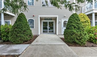 2 Gray Coach Ln 210, Cranston, RI 02921