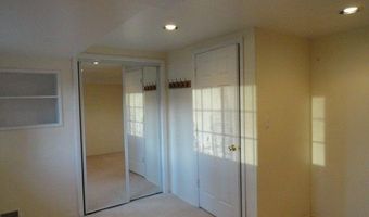 7821 CAYUGA Ave, Bethesda, MD 20817