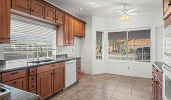 24613 S ONTARIO Dr, Sun Lakes, AZ 85248