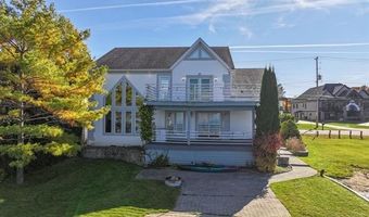 2076 S Long Lake Rd, Fenton, MI 48430