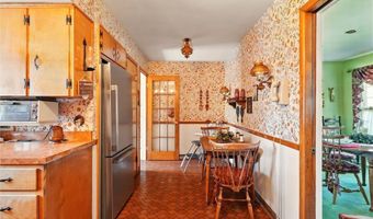 6407 Hiram Ave, Ashtabula, OH 44004