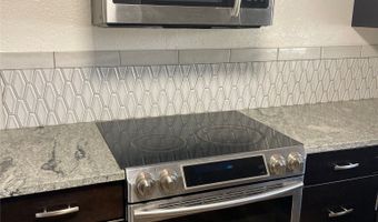 3157 S 10th St, Abilene, TX 79605