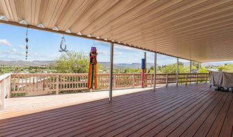 34820 S Desert Cv, Black Canyon City, AZ 85324