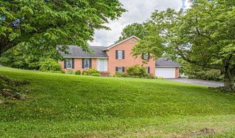 19464 Triple Crown Dr, Abingdon, VA 24211
