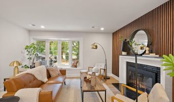 4006 N GLEBE Rd, Arlington, VA 22207