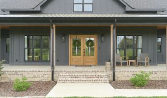 1332 Shoal Creek Trl NE, Arab, AL 35016