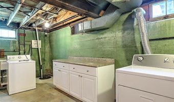 6 Woodbine St, East Providence, RI 02915