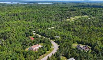 43 Skyline Rd, Bangor, ME 04401