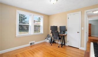 165 Garden City Dr, Cranston, RI 02920