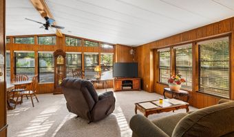 33394 Orchard Hills Dr, Bigfork, MT 59911