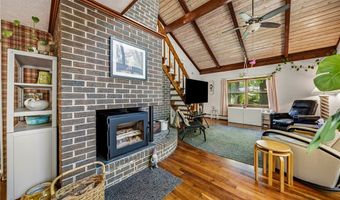 4233 N Forest Ridge Dr, Ashtabula, OH 44004