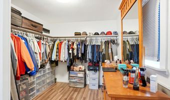 5126 Caribou Ave, Anchorage, AK 99508