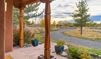 9 Desiderio Rd, Arroyo Seco, NM 87514