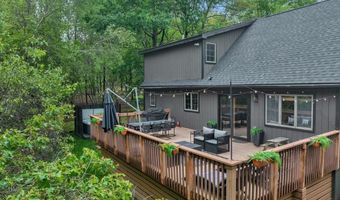 167 Valley View Dr, Albrightsville, PA 18210
