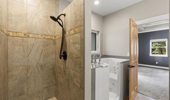 699 Beaver Creek Dr, Bayfield, CO 81122