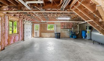 9 Hounds Way, Bath, ME 04530