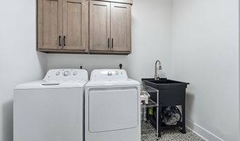 19195 Ringo Rd, Auburn, IN 46706