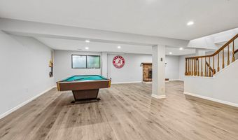 3802 IVANHOE Ln, Alexandria, VA 22310