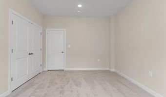 7249 MOUNTAINEER Dr, Alexandria, VA 22306