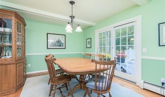 125 Stony Ln, Exeter, RI 02822