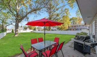 1630 Oakwood Rd, Belmar, NJ 07719