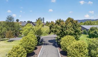 39 E Valley View Rd, Ashland, OR 97520