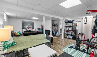 183 W 1ST St, Bayonne, NJ 07002