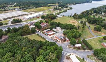 196 Spruce St, Badin, NC 28009