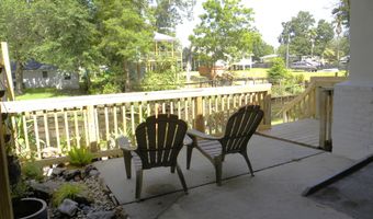 11447 Summer Lane Rd, Biloxi, MS 39532