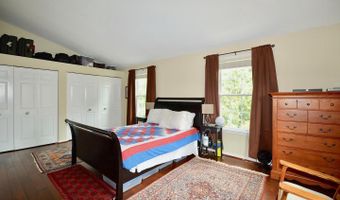 6153 SUMMER PARK Ln, Alexandria, VA 22315