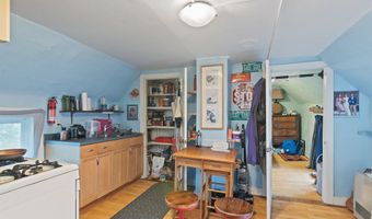 317 N Winooski Ave, Burlington, VT 05401